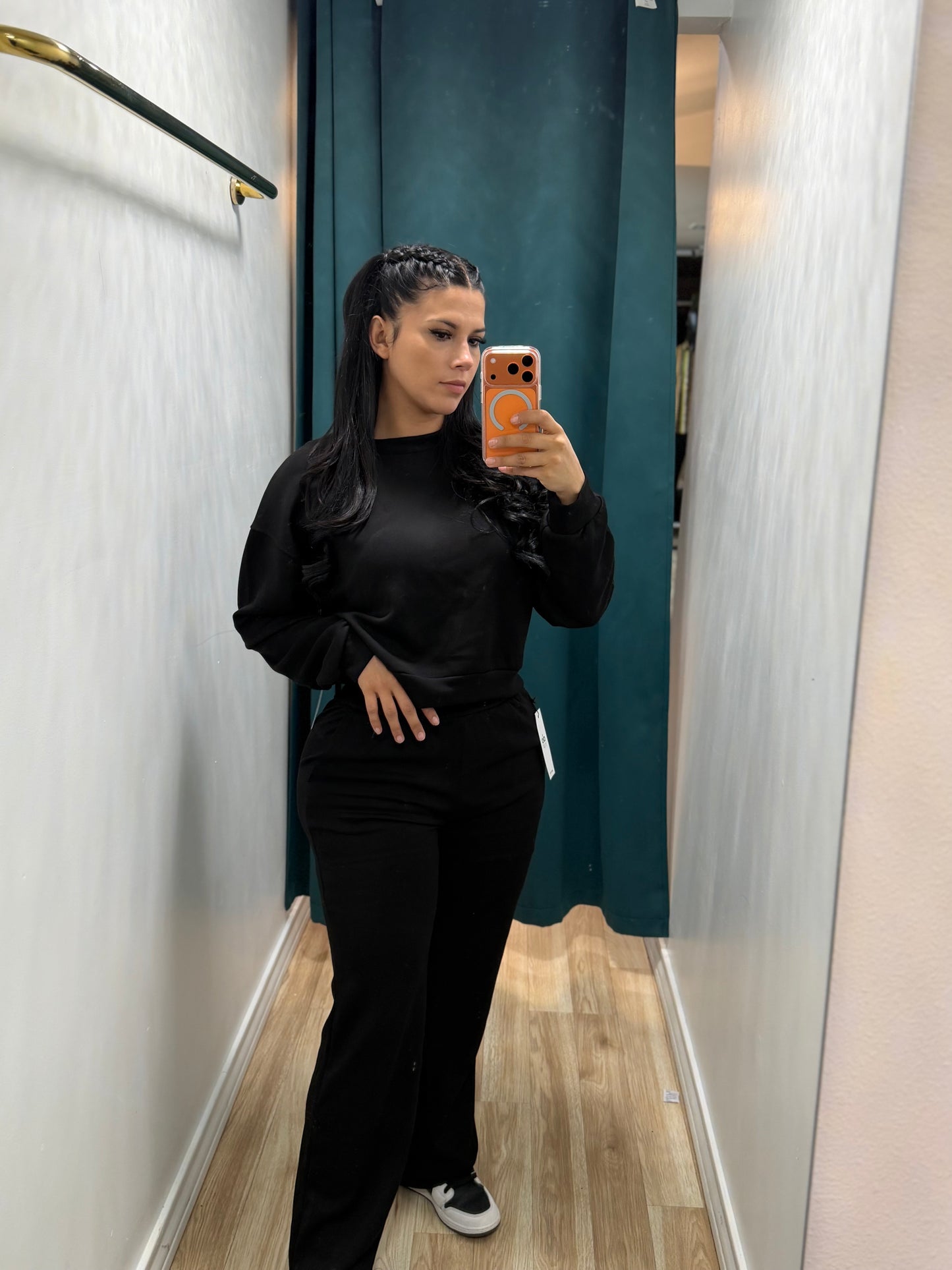 Dark set