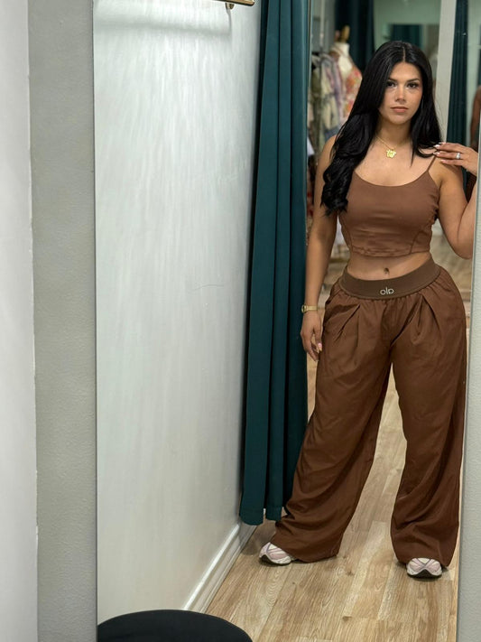 BROWN loose set